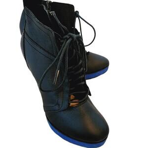 NANETTE LAPORE BLACK PLATFORM TIE SHOES SIZE 8.5
